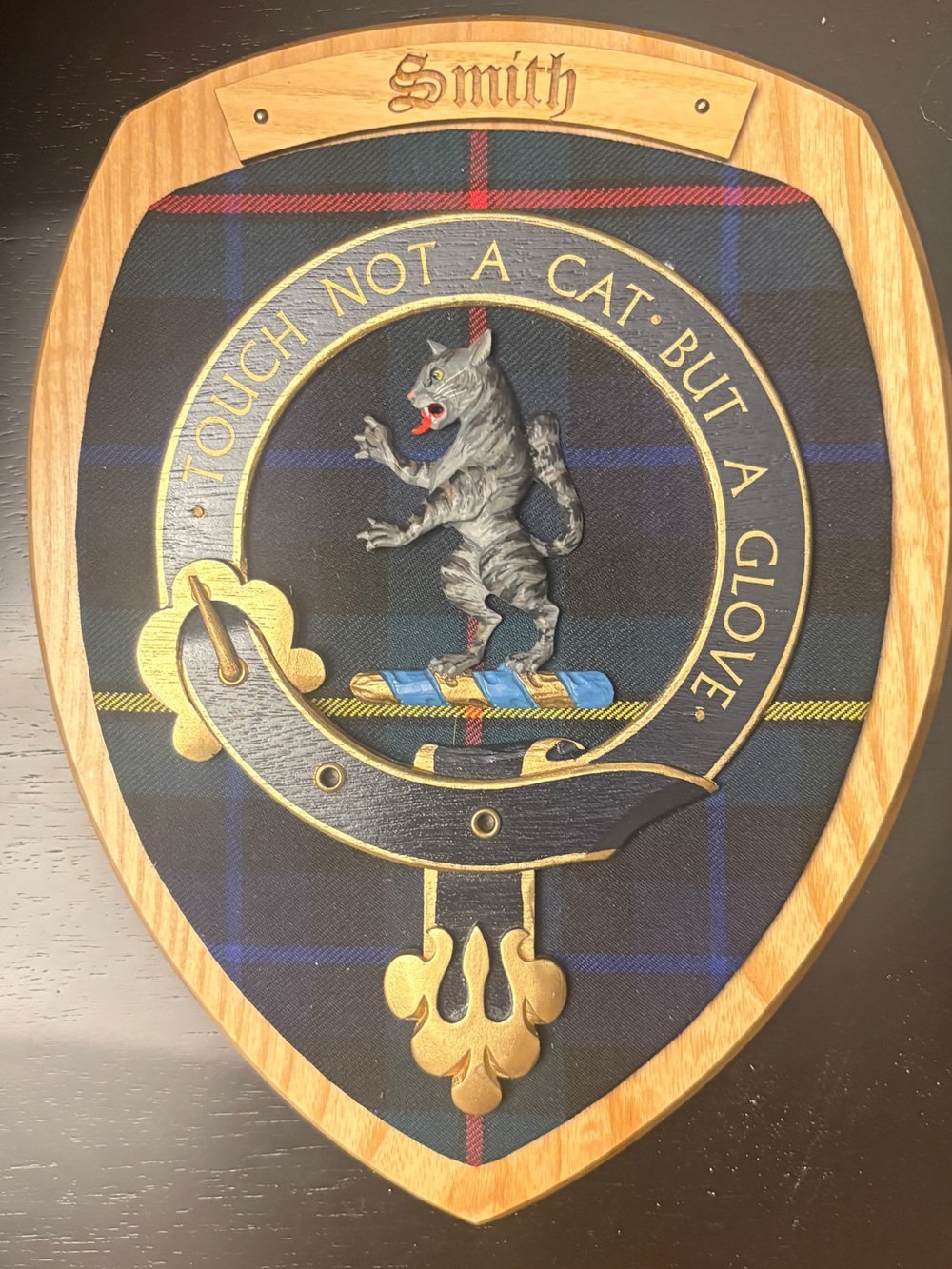 Scottish code of Arms family SMITH tartan wildcat wooden Crest Shield Plaque